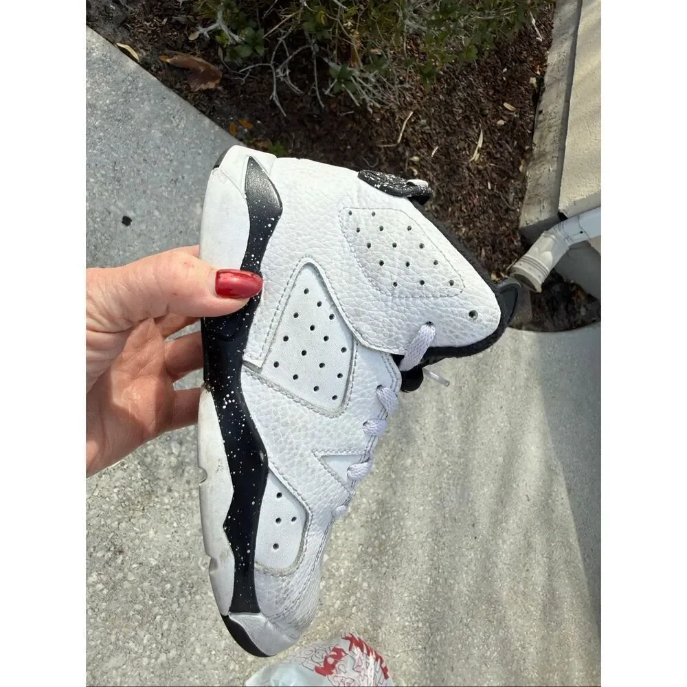 Jordan 6 Retro Sneakers White Black Reverse Oreo Basketball Little Kid Size 12C